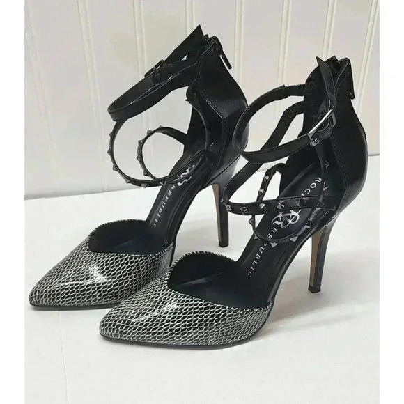 Rock & Republic Women's Spiked Heels with Spikes and size 6M - Picture 3 of 14